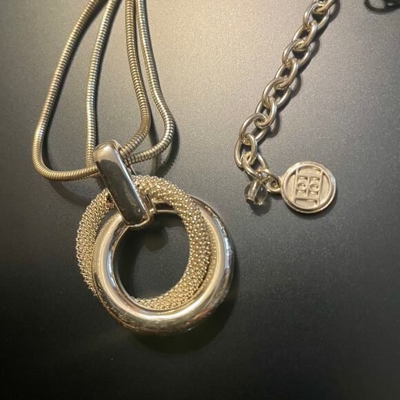 3 for $15 Clearance Dana Buchman Silver Tone Interlocking Circle Necklace - Picture 5 of 8
